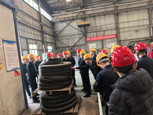 鋼模臺車參觀交流